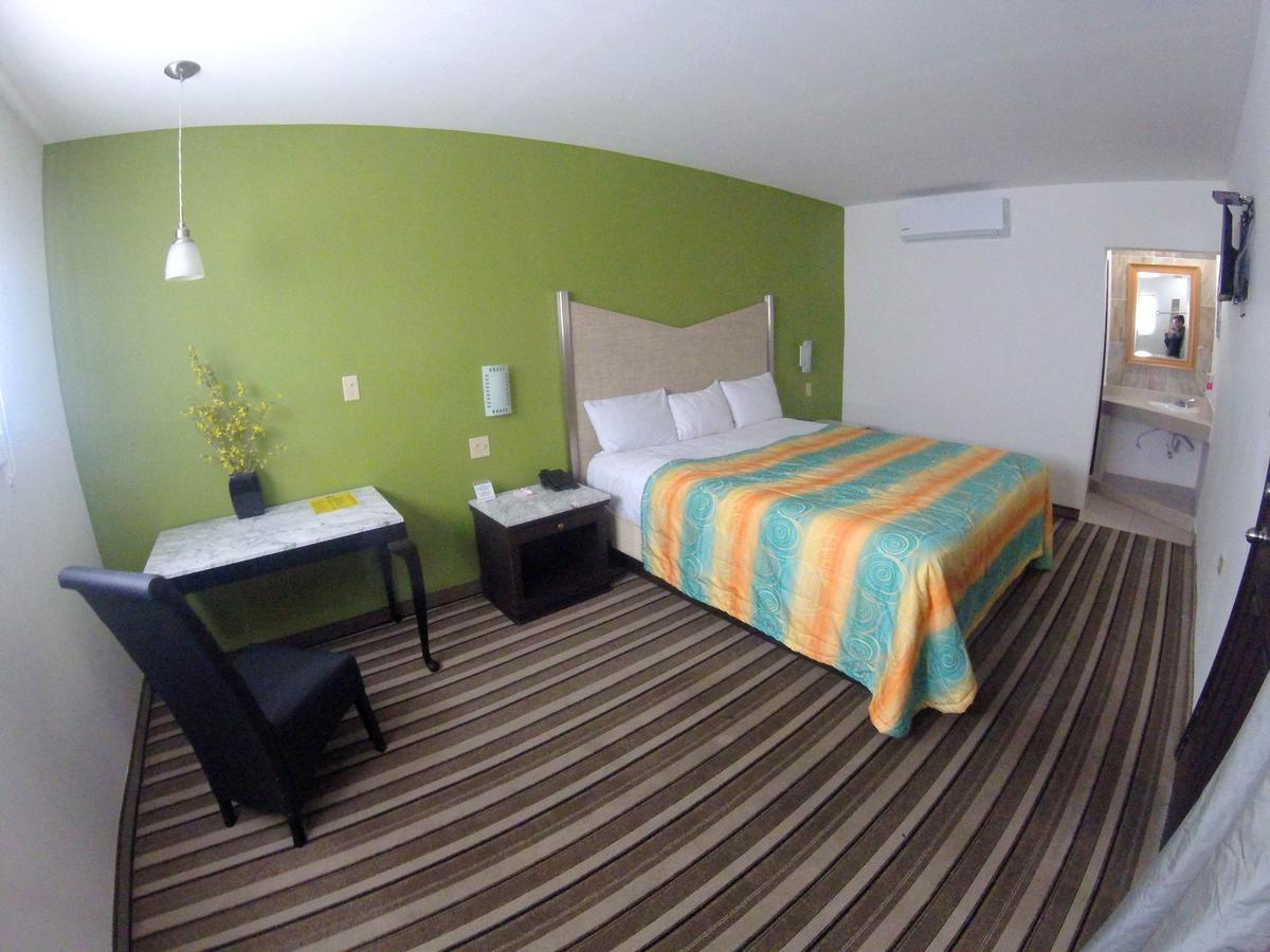 Las Torres Otel Mexicali Dış mekan fotoğraf