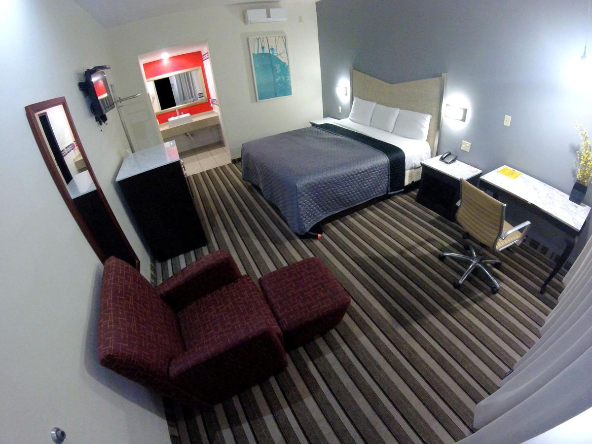 Las Torres Otel Mexicali Dış mekan fotoğraf