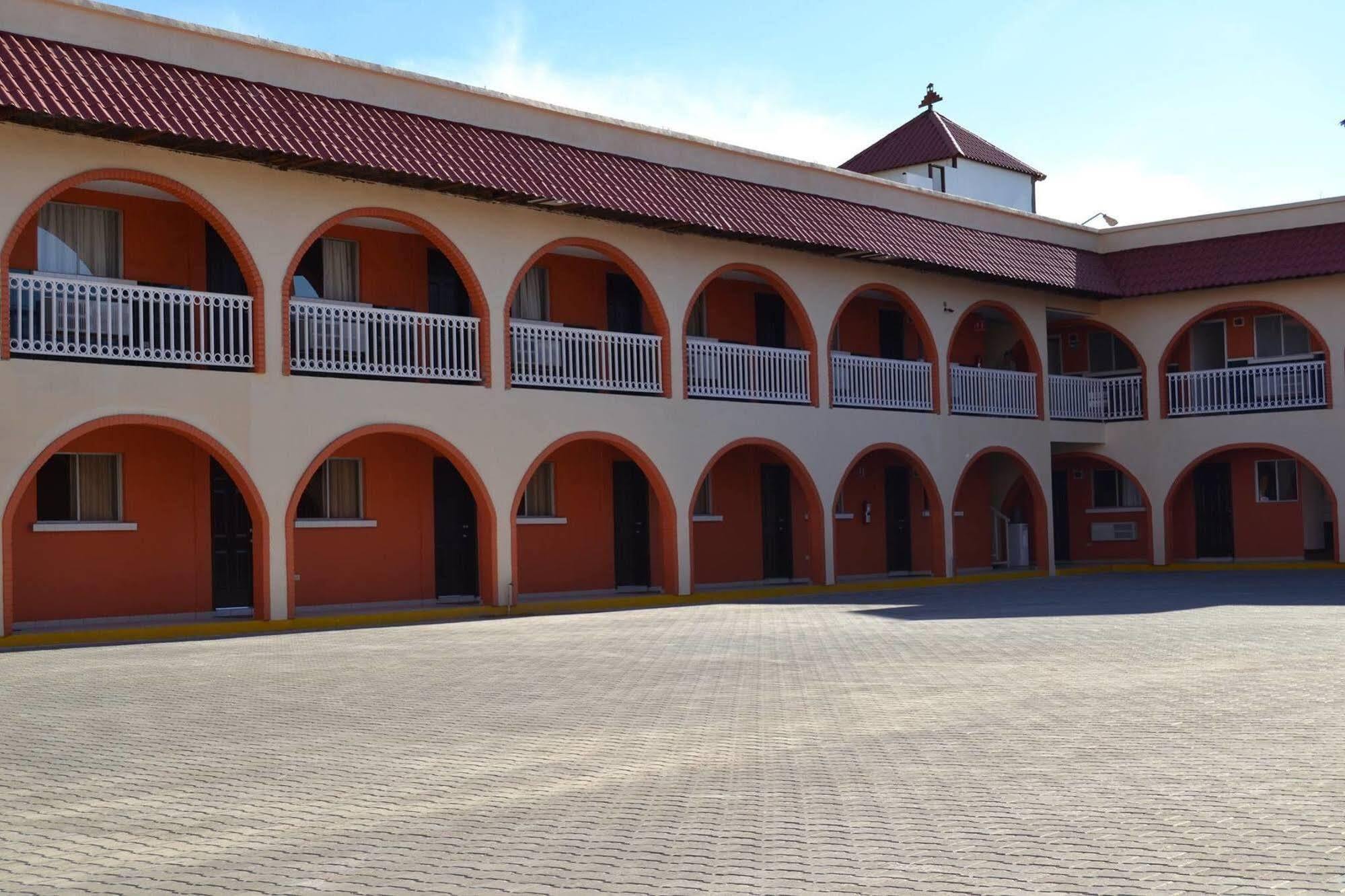Las Torres Otel Mexicali Dış mekan fotoğraf